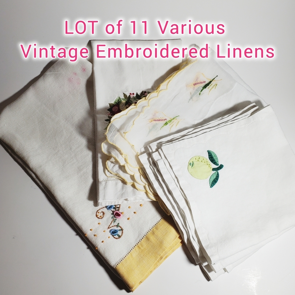 LOT of (11)  Vintage Embroidered Cocktail Napkins, Kitchen Towels & Tea Towels